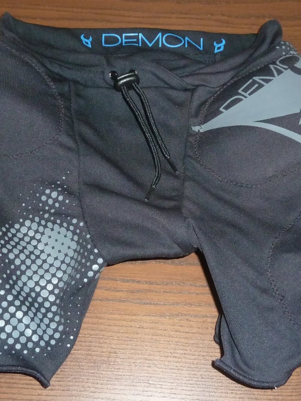 Demon Saves Impact Shorts Junior Medium Mountain Biking BMX Bike Motocross